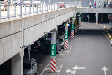 Similar image 22312036