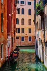 Similar image 22325103