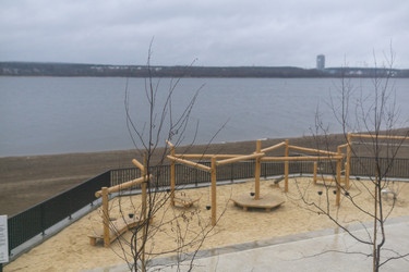 Similar image 22316390