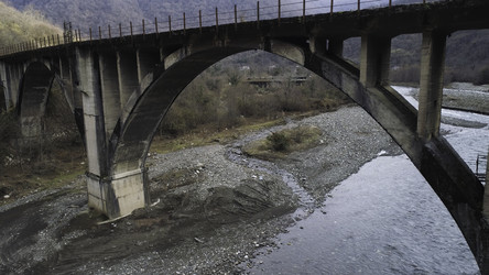 Similar image 22325878