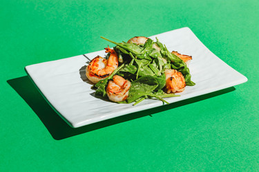 Similar image 22324015