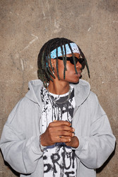 Similar image 22302780