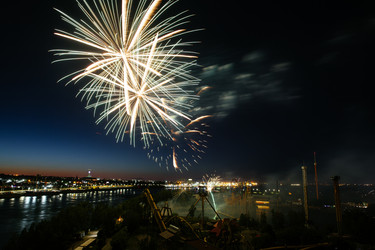 Similar image 22327105