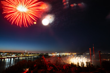 Similar image 22327165