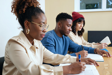 Similar image 22347038