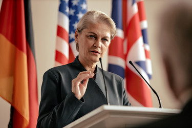 Similar image 22344843