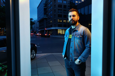 Similar image 22346482