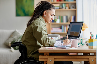 Similar image 22345021