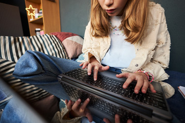 Similar image 22343772