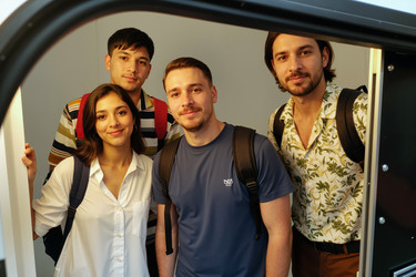 Similar image 22345613