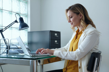 Similar image 22347137