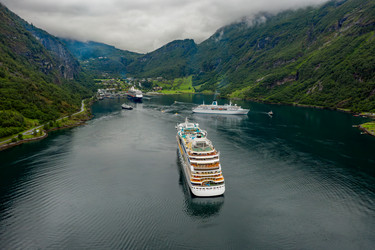 Similar image 22333758