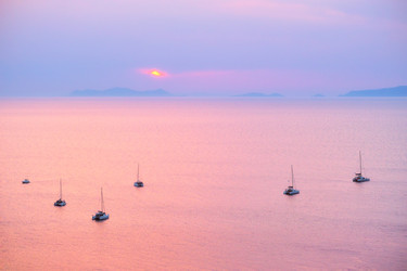 Similar image 22337396