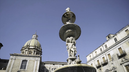 Similar image 22335982