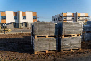 Similar image 22333840