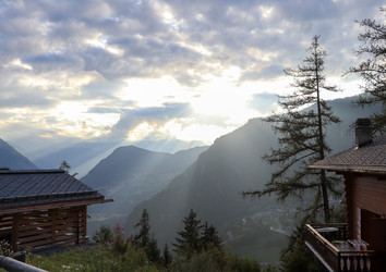 Similar image 22348064