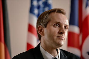 Similar image 22344877