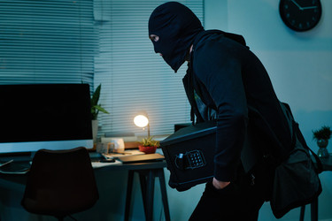 Similar image 22343657