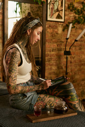 Similar image 22342798