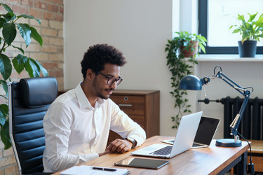 Similar image 22346998