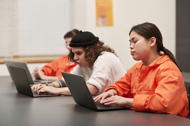 Similar image 22356316