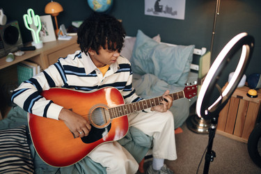 Similar image 22357356