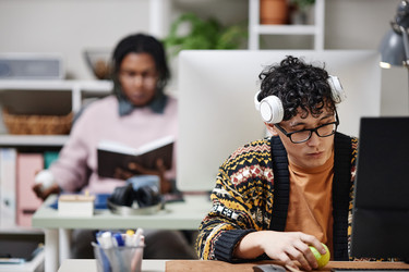 Similar image 22355888