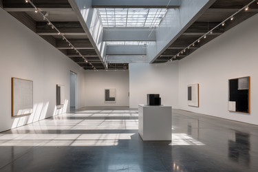 Similar image 22358618