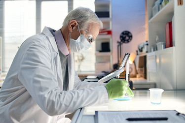 Similar image 22355510