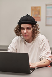 Similar image 22356318