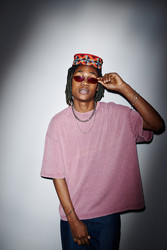 Similar image 22355970