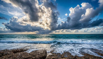 Similar image 22384878