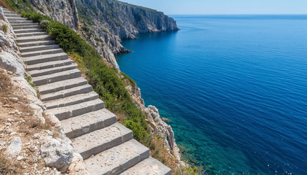 Similar image 22384760