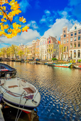 Similar image 22364758