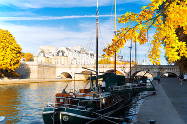 Similar image 22353664