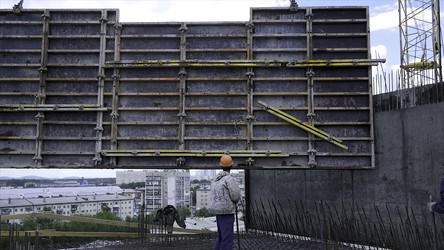 Similar image 22371040