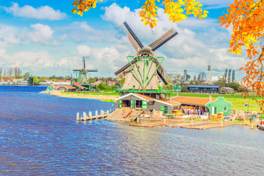 Similar image 22364453