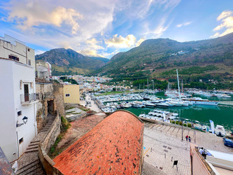 Similar image 22364769