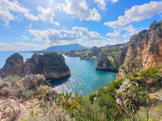 Similar image 22364860