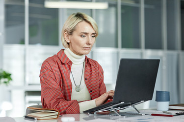 Similar image 22355456