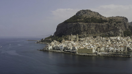 Similar image 22367210