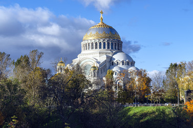 Similar image 22348666