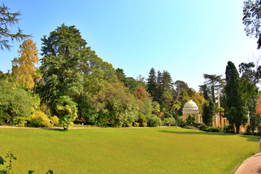 Similar image 22348715