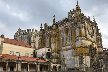 Similar image 22372000