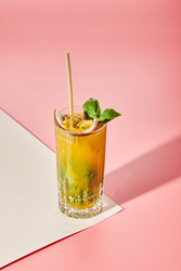 Similar image 22351376