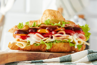 Similar image 22352672