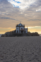 Similar image 22353492