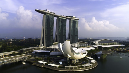 Similar image 22369773