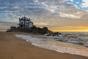 Similar image 22372689