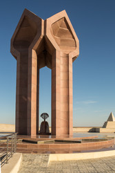 Similar image 22351135